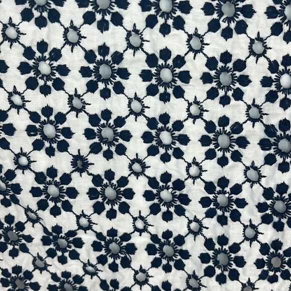 Ann Taylor Floral Pencil Skirt - Picture 2 of 6